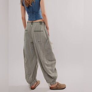 Free People Outta Sight Parachute Pants Olive Green XS - NWT